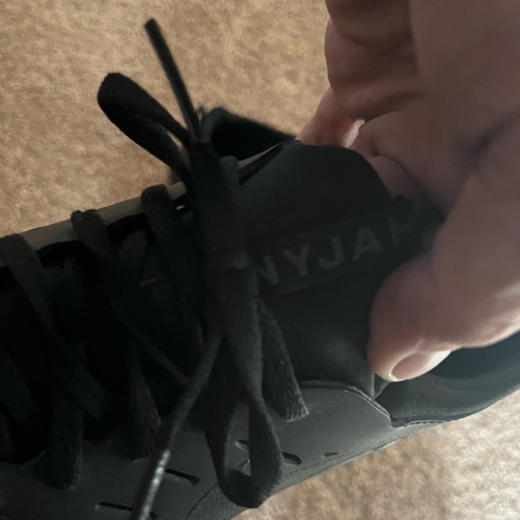 Men’s 10.5 Nike Nyjah skateboard shoes - Picture 2 of 2